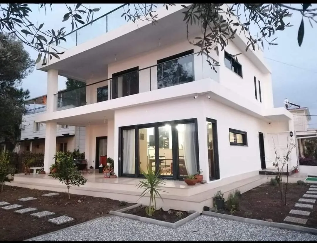 Buldan Müstakil Ev — Temelden İnşaat
